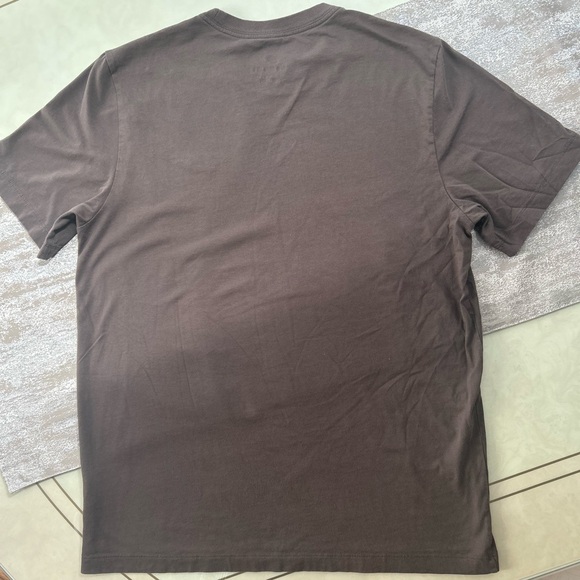 Nike Women’s Tshirt - Picture 15 of 16